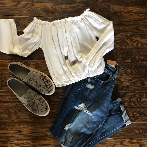 NWT Garage Distressed Mim Jeans Size 00 - Picture 4 of 7